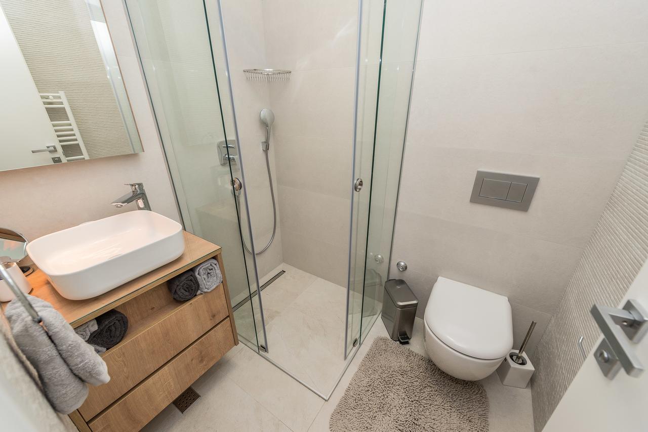 Luxury Apartments Garden Sukošan Екстериор снимка