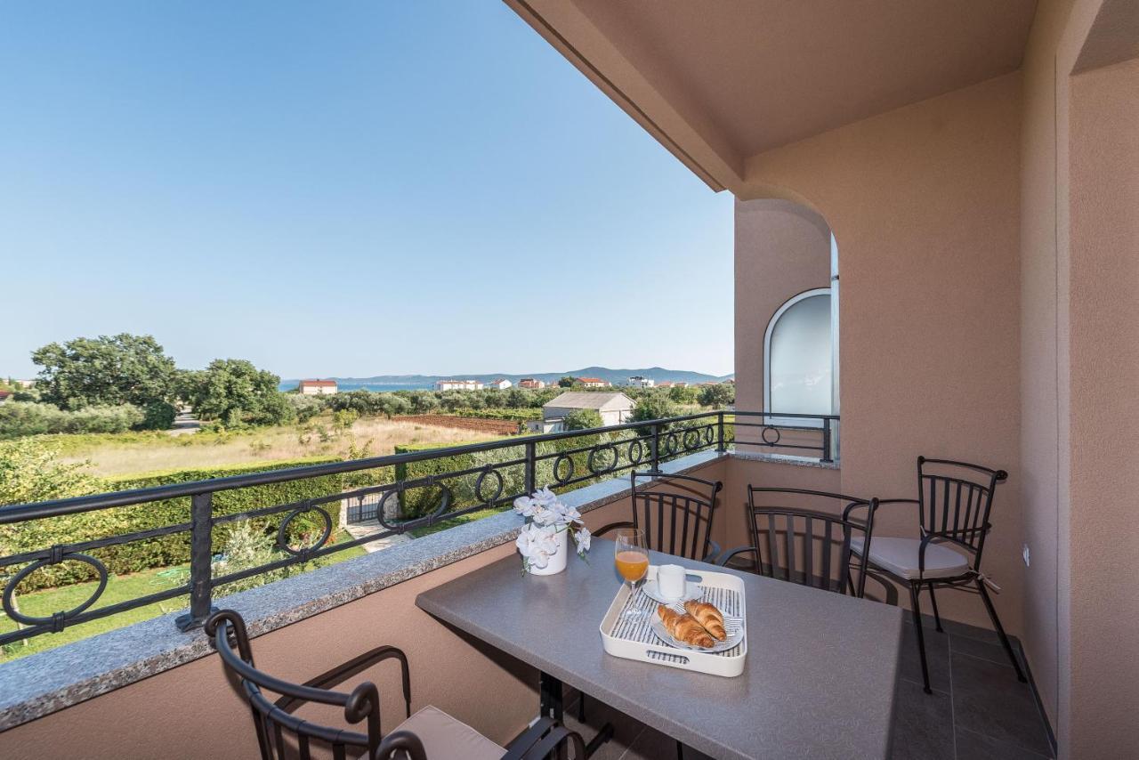 Luxury Apartments Garden Sukošan Екстериор снимка