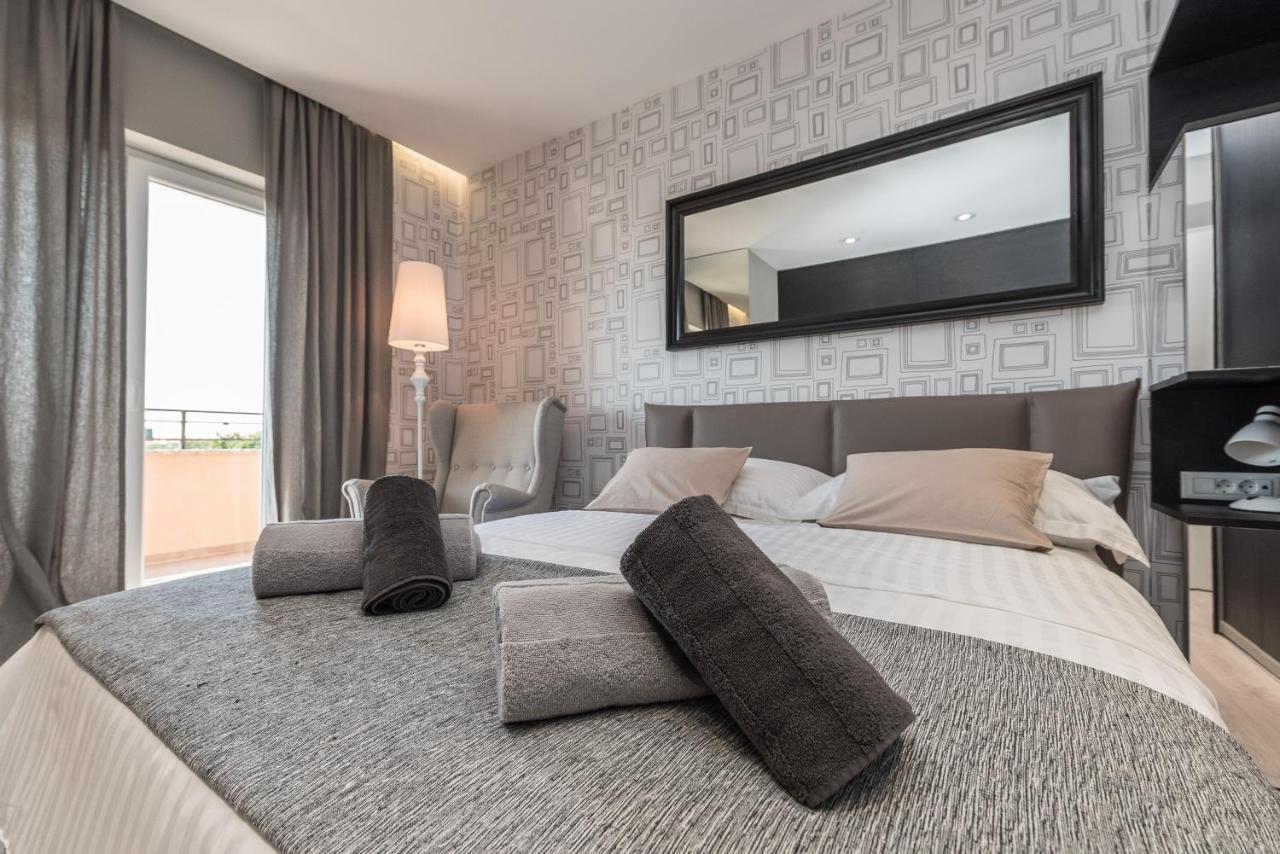 Luxury Apartments Garden Sukošan Екстериор снимка
