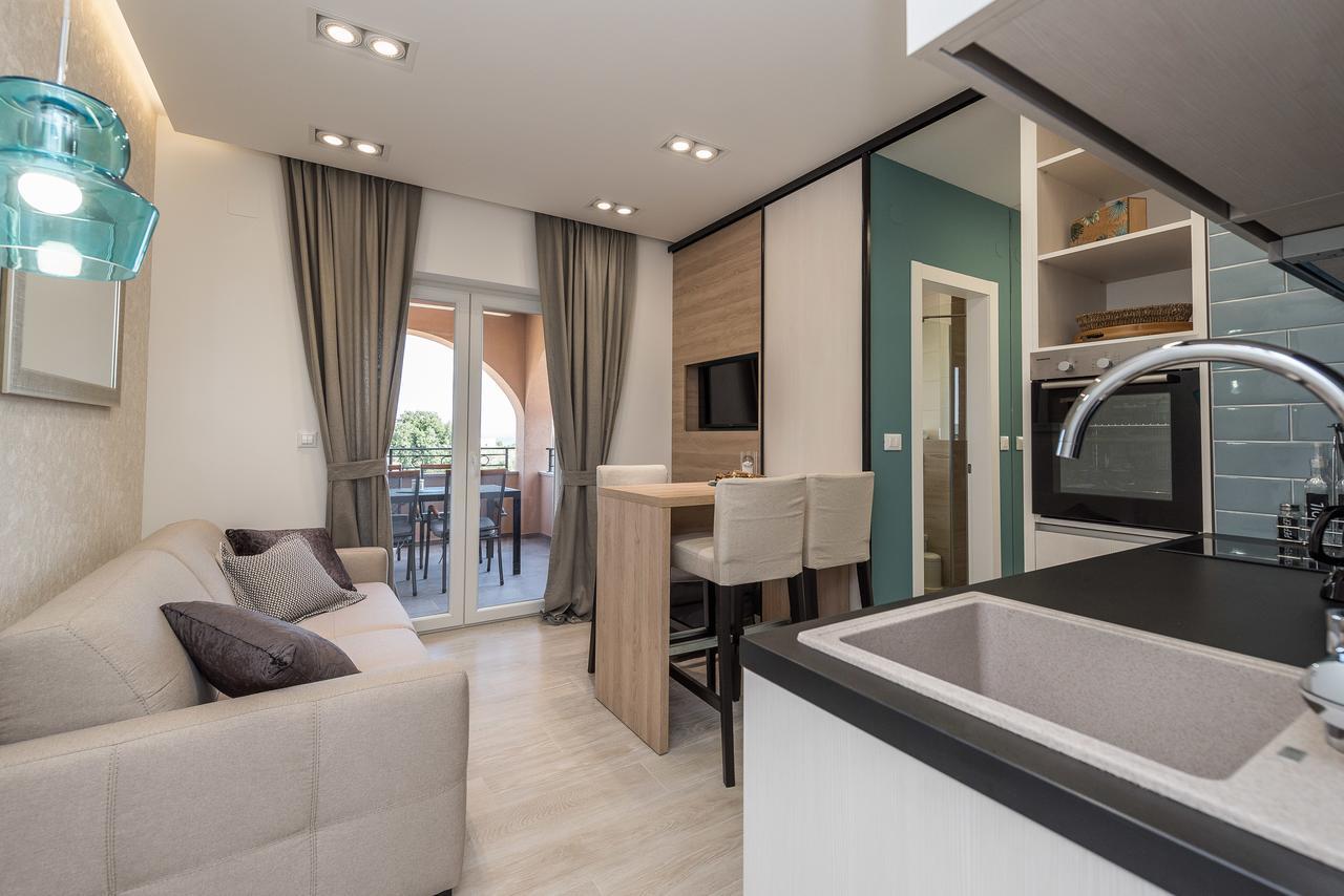Luxury Apartments Garden Sukošan Екстериор снимка